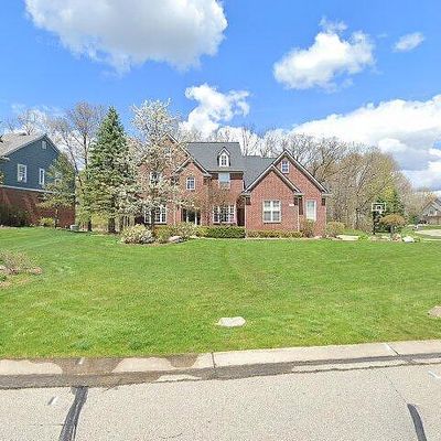 3588 High Grove Way, Lake Orion, MI 48360