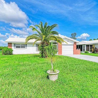 3608 Joyce Dr, Bradenton, FL 34208