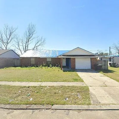 3614 Thomas Dr, Houma, LA 70363