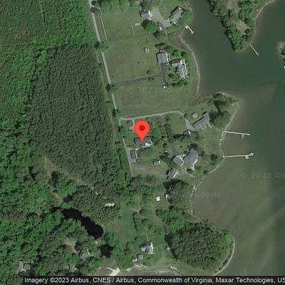 365 Hopedale Farm Rd, Reedville, VA 22539