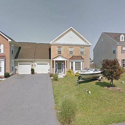 3683 Rolling Hills Dr, Greencastle, PA 17225