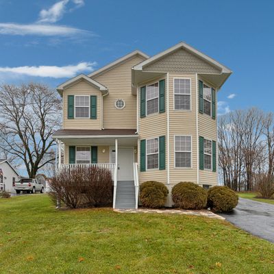 3685 Roundtop Rd, Elizabethtown, PA 17022