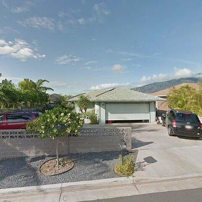 37 Kealohilani St, Kahului, HI 96732