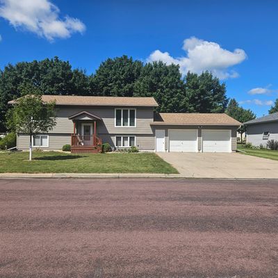 3708 Cedar Creek Ct, Fairmont, MN 56031