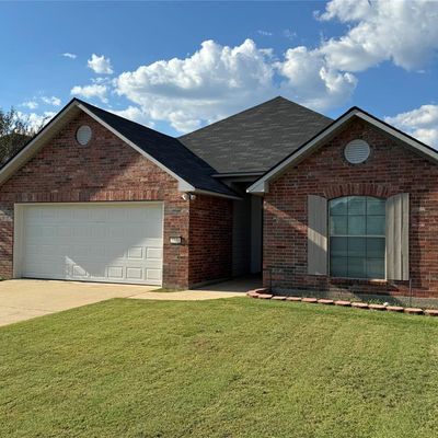 3730 Sabine Pass Dr, Bossier City, LA 71111