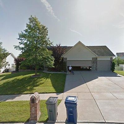 38 Bear Cub Ct, Wentzville, MO 63385