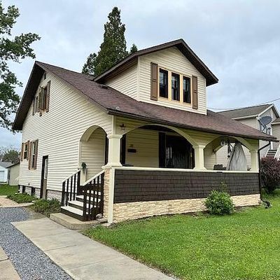 38 Greenville Ave, Clarion, PA 16214