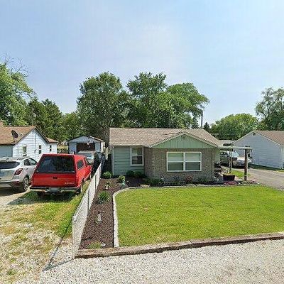 38 Maplewood Ave, Danville, IL 61832