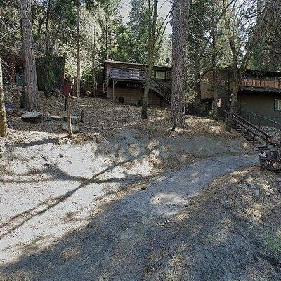 384 S State Highway 138, Crestline, CA 92325