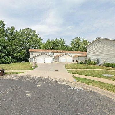 3863 W Palmyra Ct #10, Peoria, IL 61604