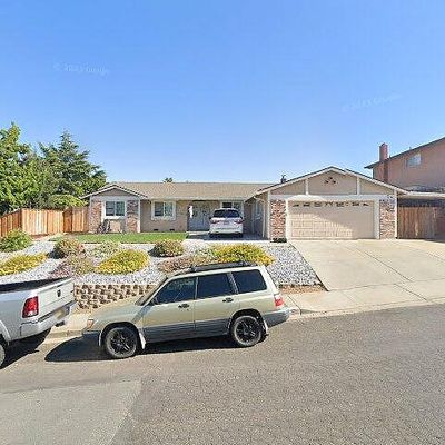 3901 Chatworth St, Pittsburg, CA 94565