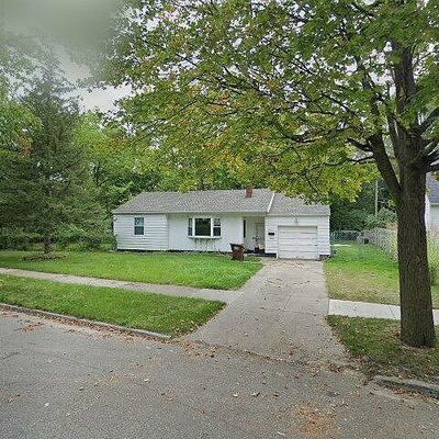 3901 Devonshire Ave, Lansing, MI 48910