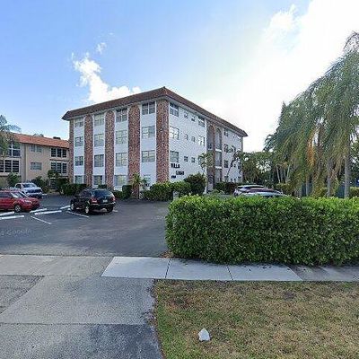 3910 Crystal Lake Dr #401, Deerfield Beach, FL 33064