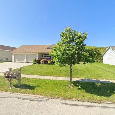 3932 E Maple St, Oak Creek, WI 53154