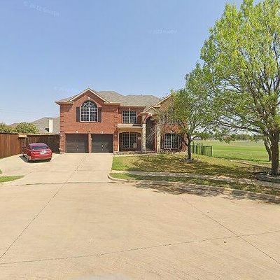 316 Foxglove Ct, Grand Prairie, TX 75052