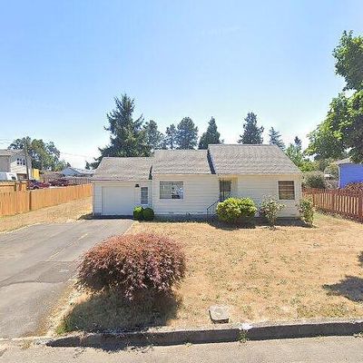 318 Holmes Ln, Oregon City, OR 97045