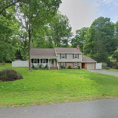 319 Saybrook Dr, North Chesterfield, VA 23236