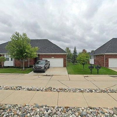 3192 Galaxy Blvd, Sterling Heights, MI 48314