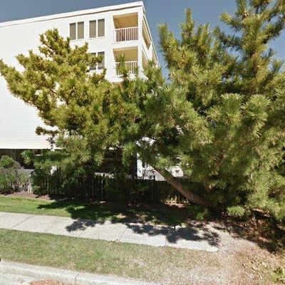 321 6 Th St S #8, Brigantine, NJ 08203