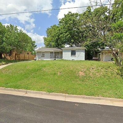 3211 Martha St, Tyler, TX 75702