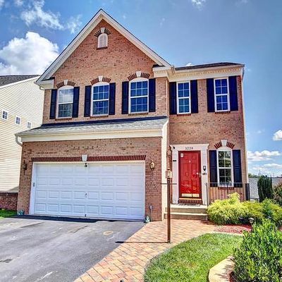 3228 Eagle Ridge Dr, Woodbridge, VA 22191