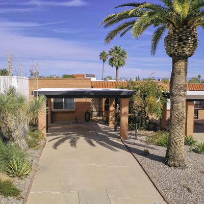 324 W Calle De Las Flores, Green Valley, AZ 85614