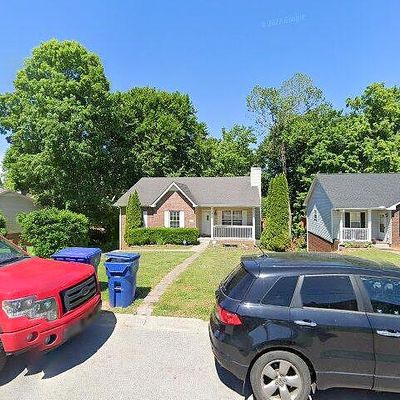 329 Brook Mead Dr, Clarksville, TN 37042