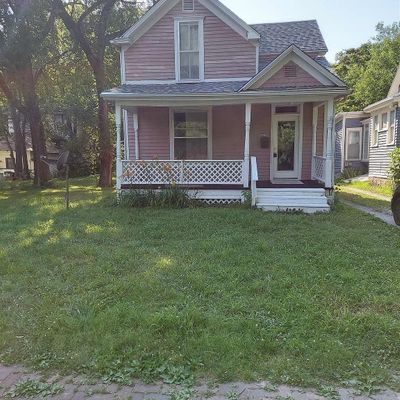 329 Sw Clay St, Topeka, KS 66606