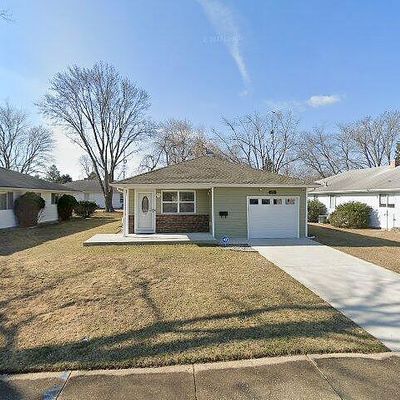 33 Barbuda St, Toms River, NJ 08757