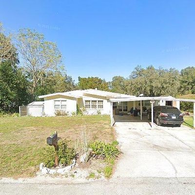 33155 Hickory Rd, Dade City, FL 33523