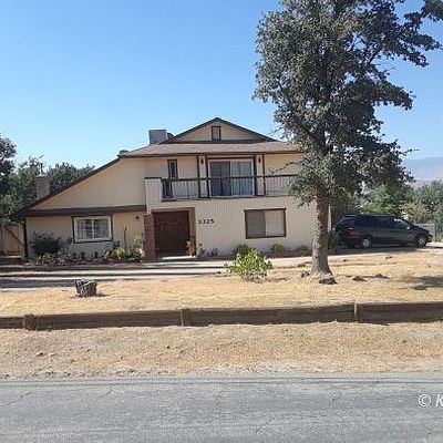 3325 Cook Peak Rd, Lake Isabella, CA 93240