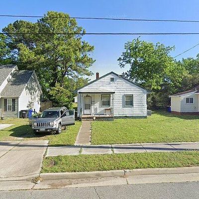 3328 Gwin St, Portsmouth, VA 23704