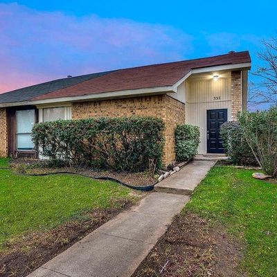 335 Gregory Ln, Grand Prairie, TX 75052