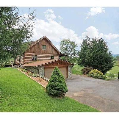 34 Scenic View Ln, Clyde, NC 28721