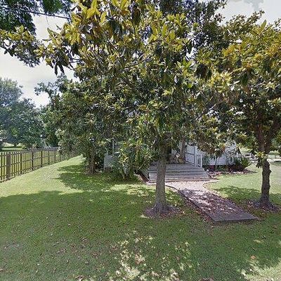 420 Pecan St, Kountze, TX 77625