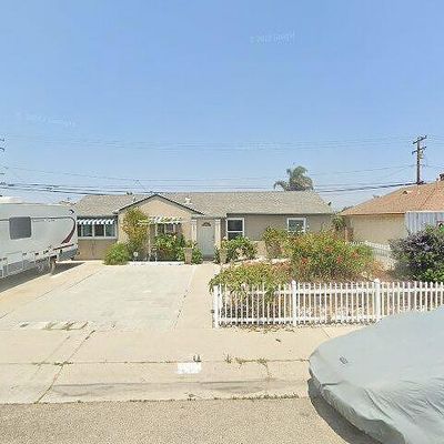 423 E Iris St, Oxnard, CA 93033