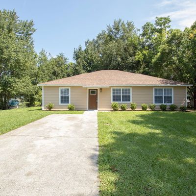 423 South Blvd W, Macclenny, FL 32063