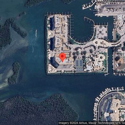 425 Dockside Dr #404, Naples, FL 34110