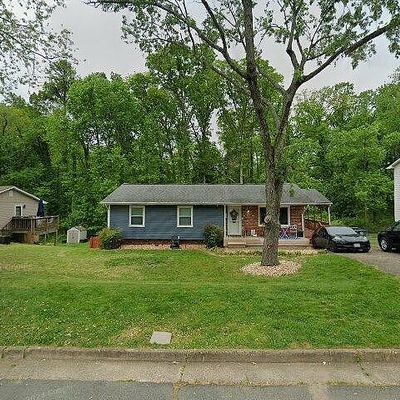 426 Morningside Dr, Fredericksburg, VA 22401