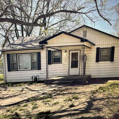 427 Ne Wabash Ave, Topeka, KS 66616