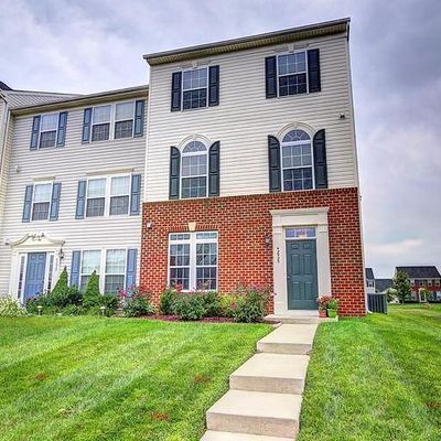 42925 Edgewater St, Chantilly, VA 20152