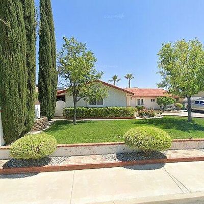 42954 Sachs Dr, Lancaster, CA 93536