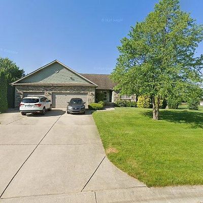 432 Buckland Ln, Valparaiso, IN 46383