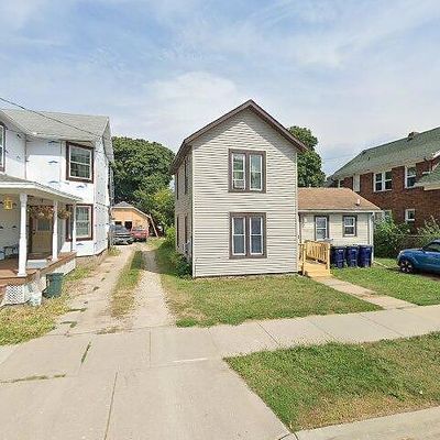 433 S Jackson St, Janesville, WI 53548