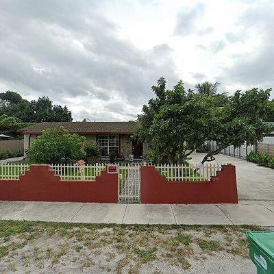 4330 Nw 203 Rd Ter, Miami Gardens, FL 33055