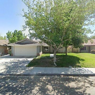 43938 Delgado Ct, Lancaster, CA 93535