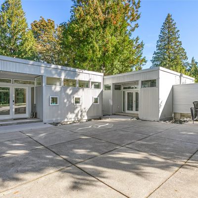 4426 D St, Blaine, WA 98230