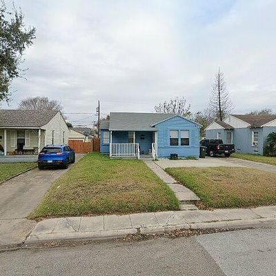 4449 Dinn St, Corpus Christi, TX 78415