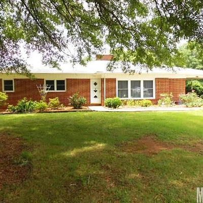 4461 Calico Rd, Lenoir, NC 28645