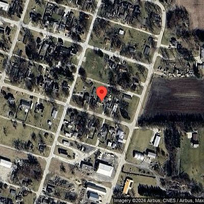 447 E Pine St, Paxton, IL 60957